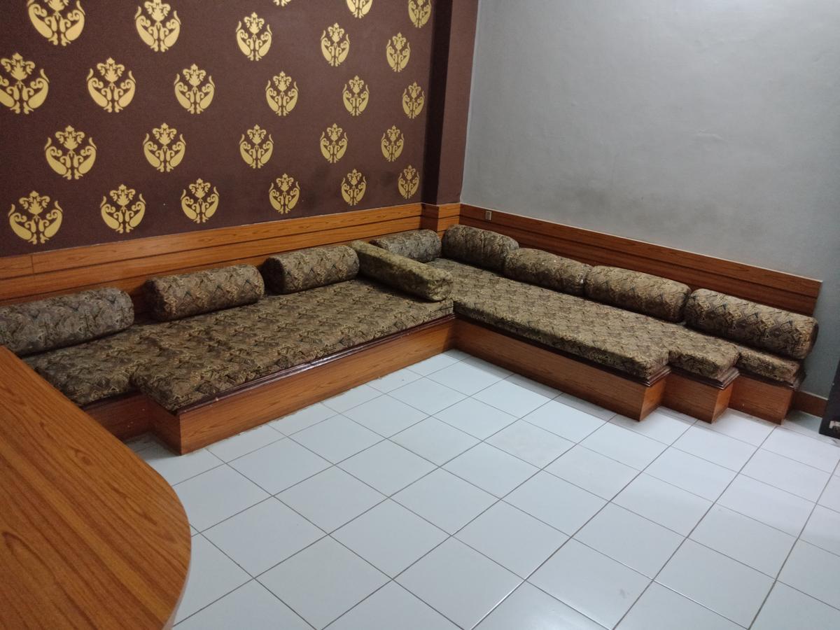 Hotel Sahara Palace ブジ エクステリア 写真